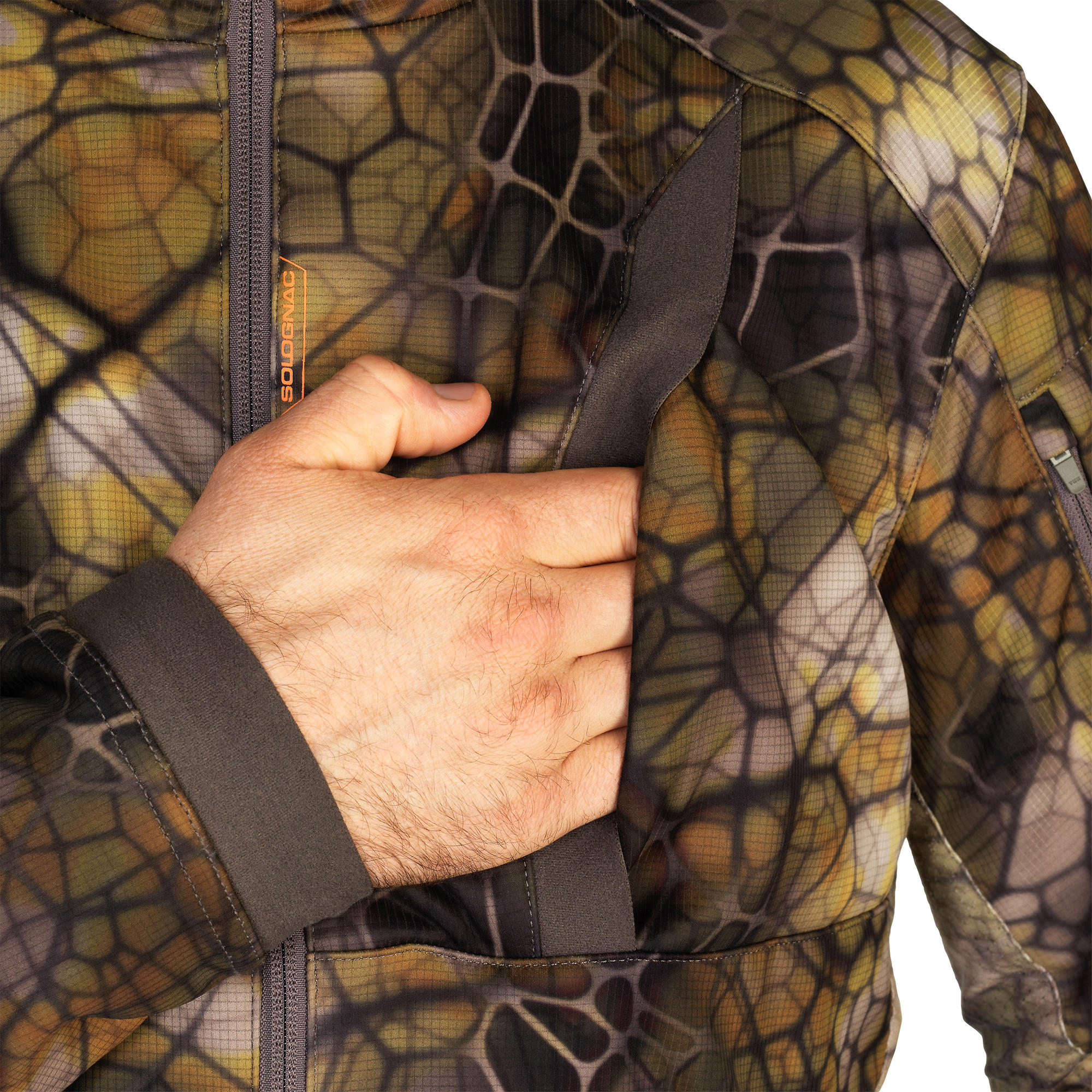 Stealthy & Warm Hunting Jacket for Cold Weather Hunts