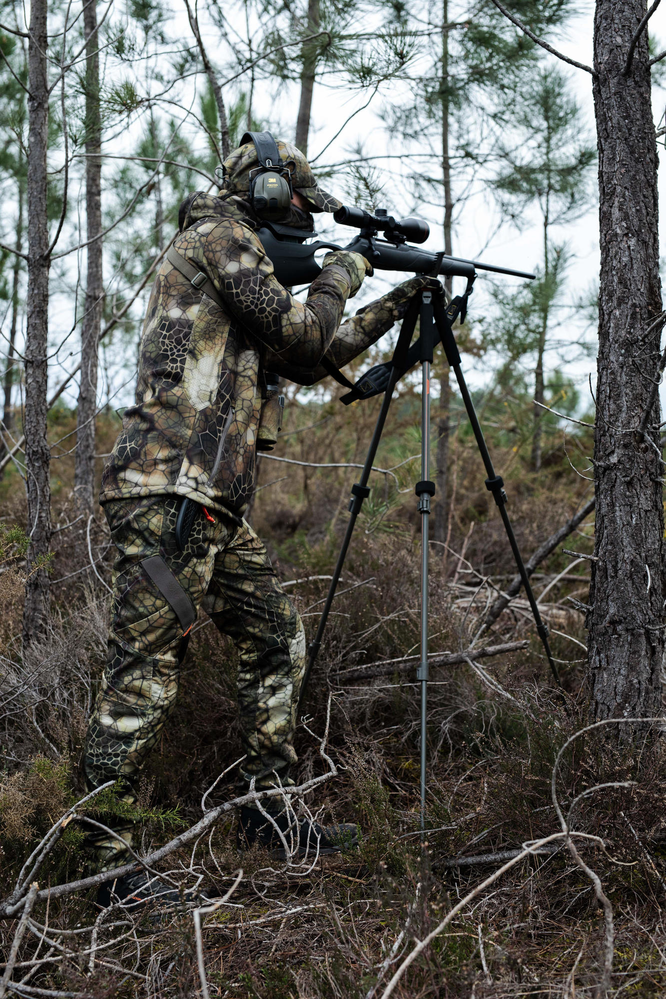 Stealthy & Warm Hunting Jacket for Cold Weather Hunts