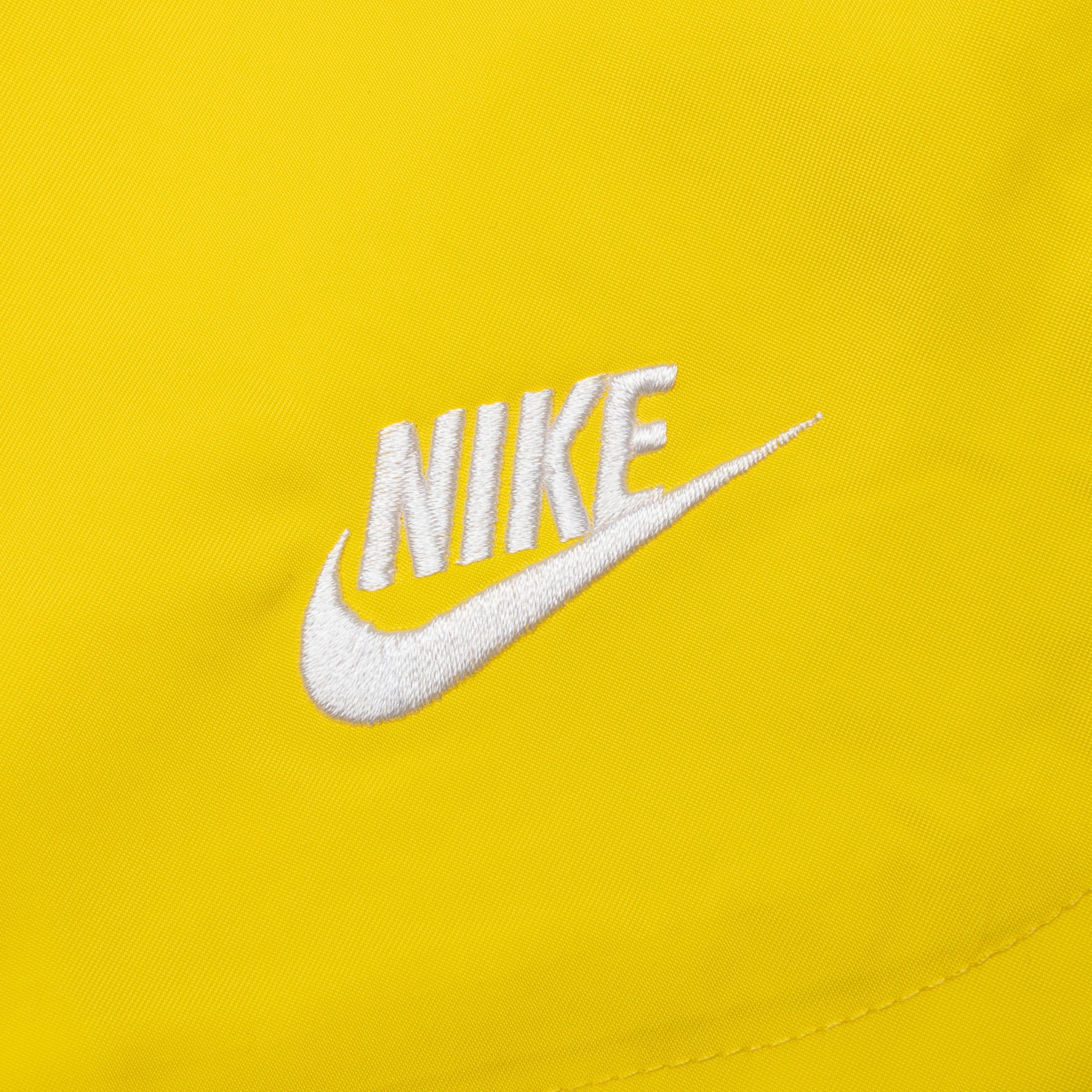 Nike Sport Essential Shorts - Enhanced Comfort and Style