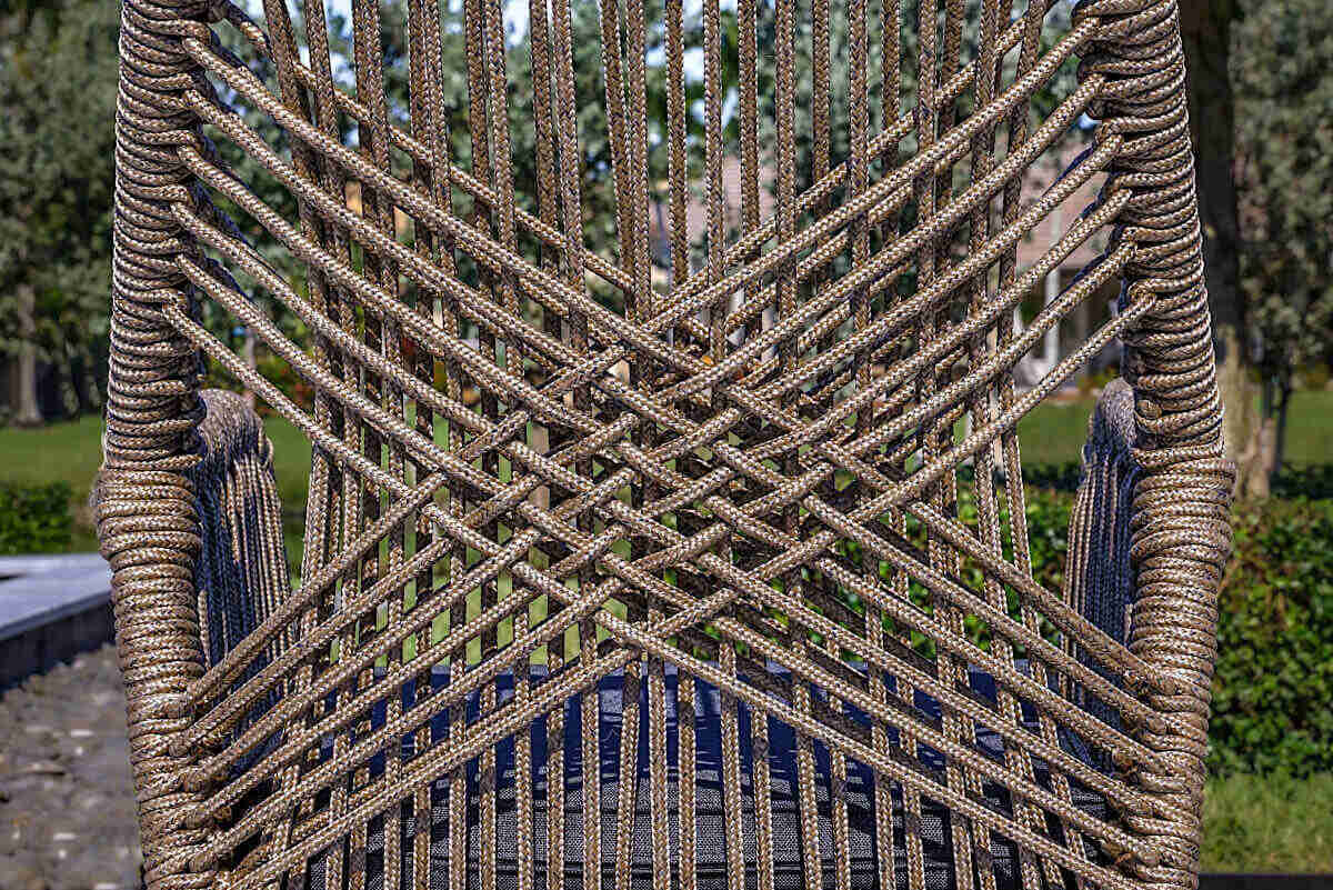 Outsy Santino 7-Piece Outdoor Dining Set - Wood Table with 6 Wood, Aluminum, and Rope Chairs