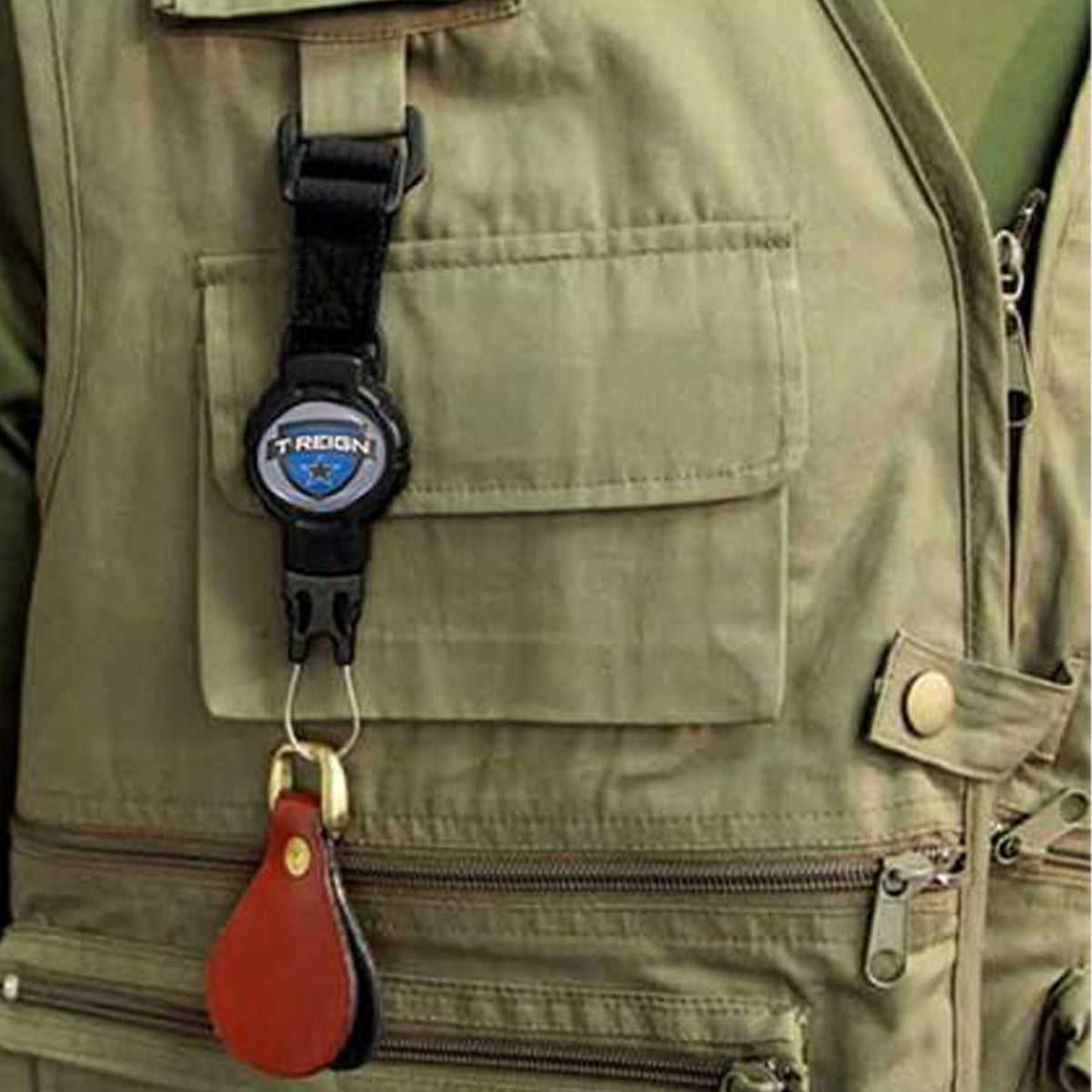 T-Reign Medium Black Outdoor Retractable Gear Tethers (0TRG-42X) - Practical Outdoor Accessory