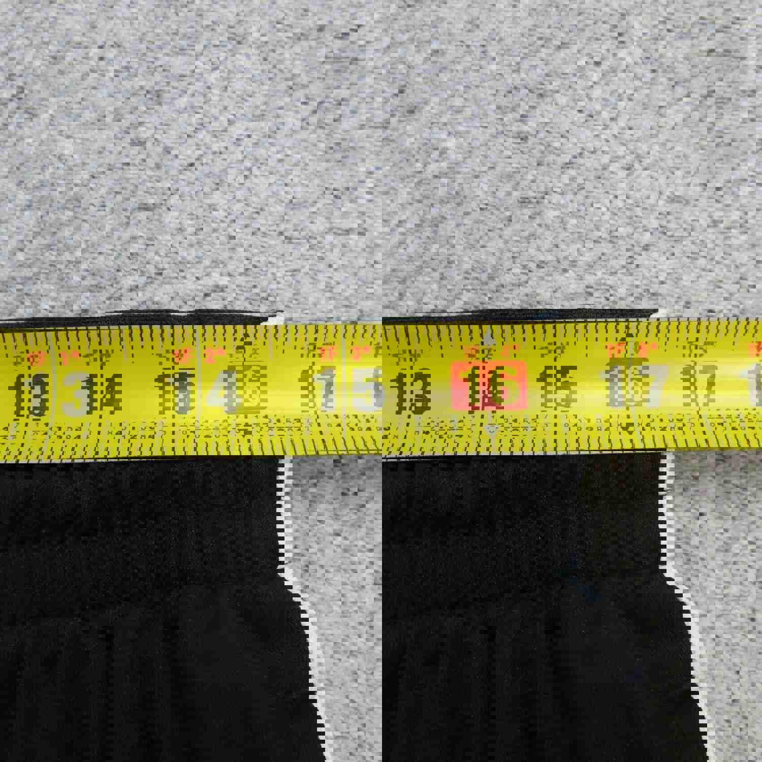 Nike Men's 2XL Black White Athletic Shorts with Elastic Waist for Running and Sports