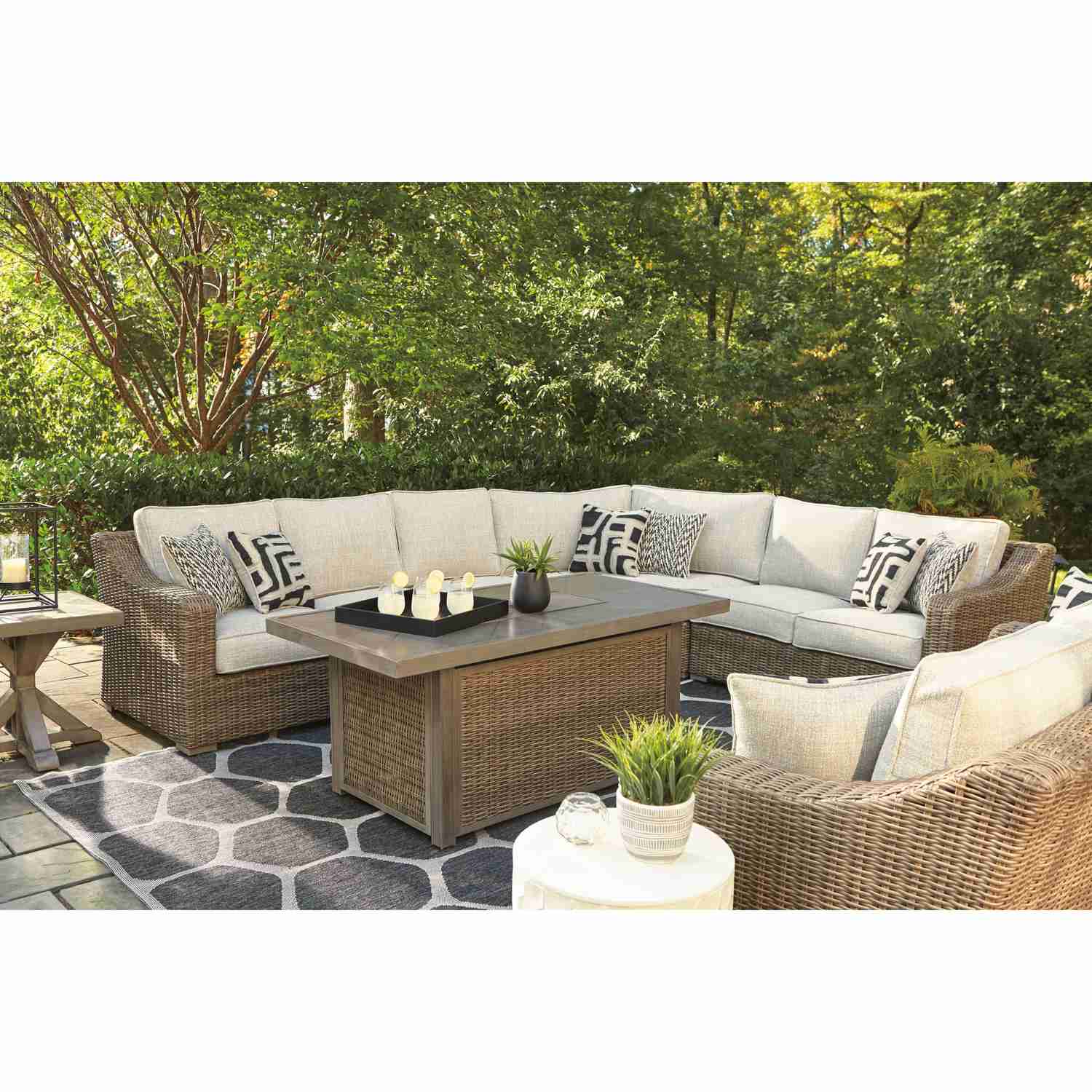 Signature Design by Ashley Outdoor Fire Pit Table P791-773