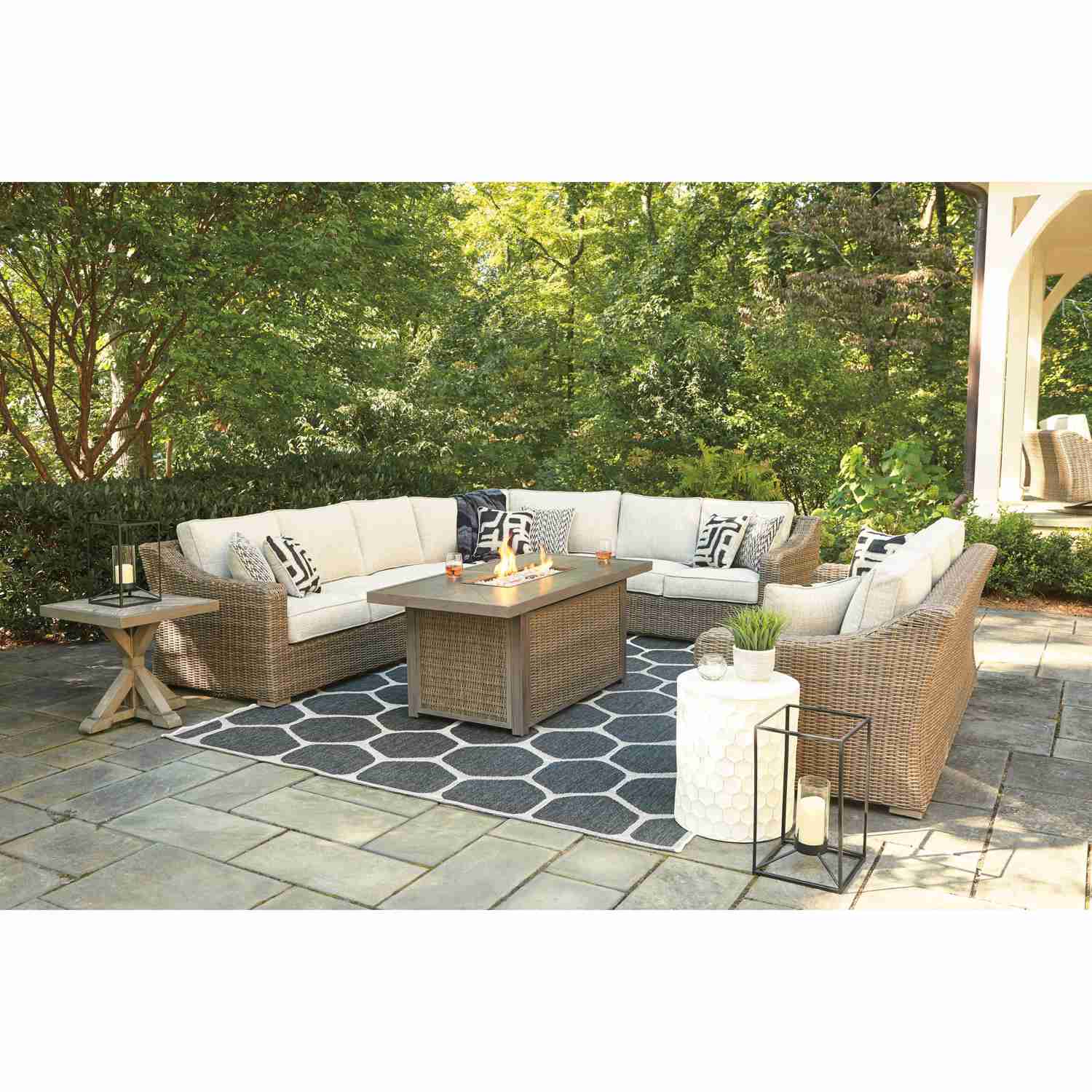 Signature Design by Ashley Outdoor Fire Pit Table P791-773